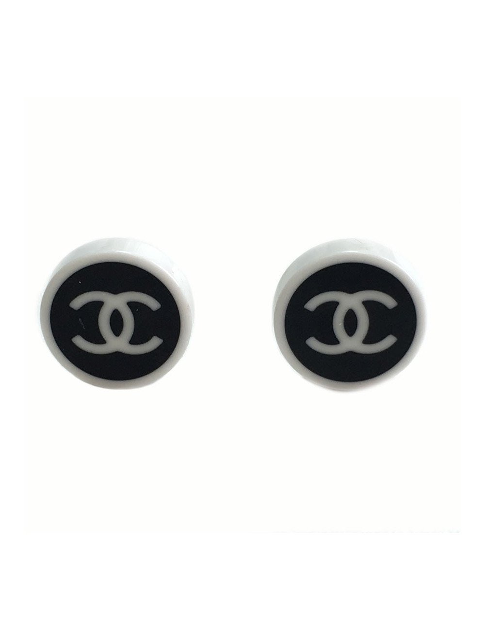 Boucles d'oreille clips CHANEL noir et blanc