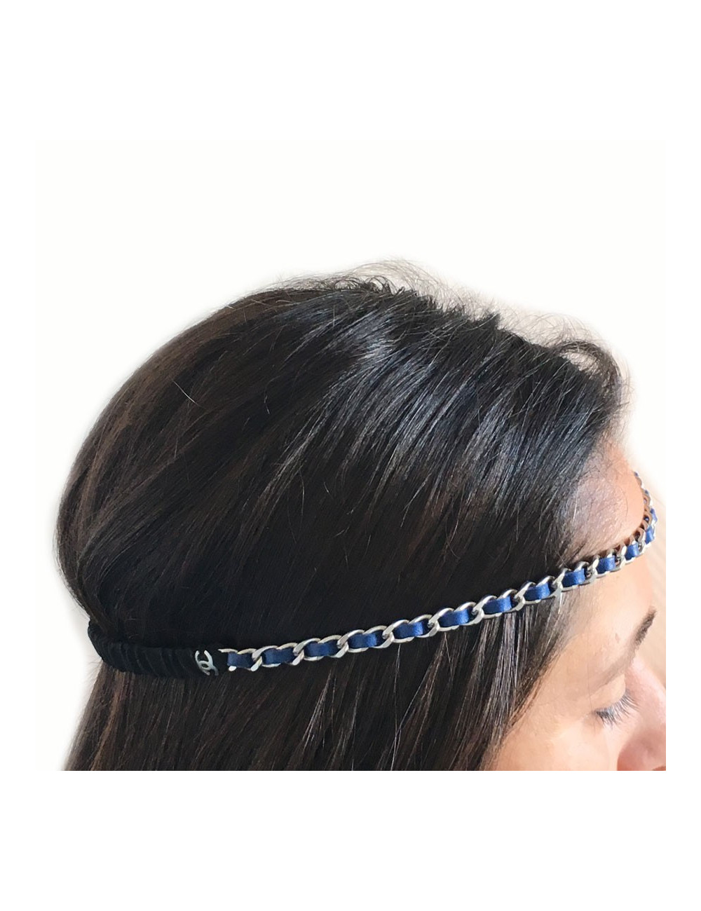 xxx bijou de tête CHANEL en chaîne argentée et cuir bleu