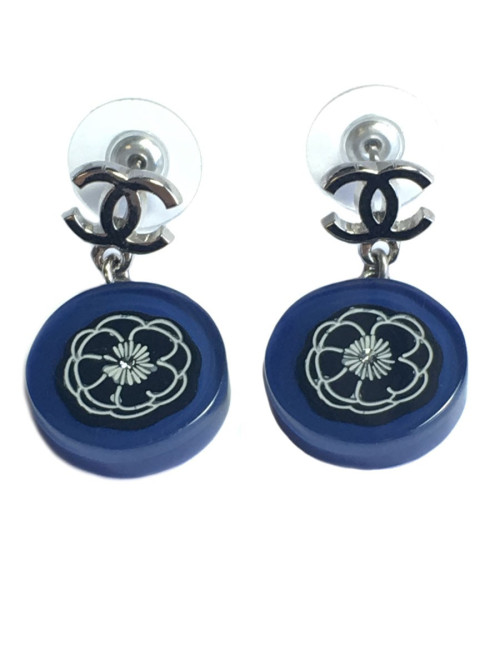 xxx Boucles d'oreille clous CHANEL en plexi bleu
