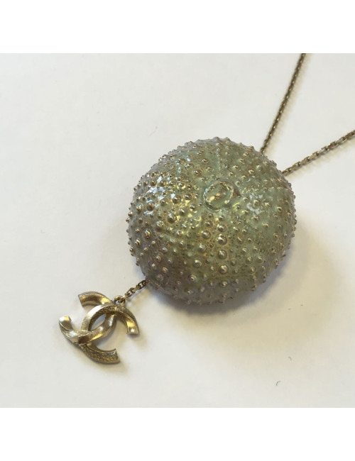 xxx Collier CHANEL "Oursin" en métal doré