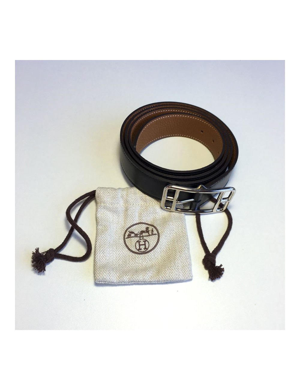 Ceinture HERMES homme en cuir noir réversible T110