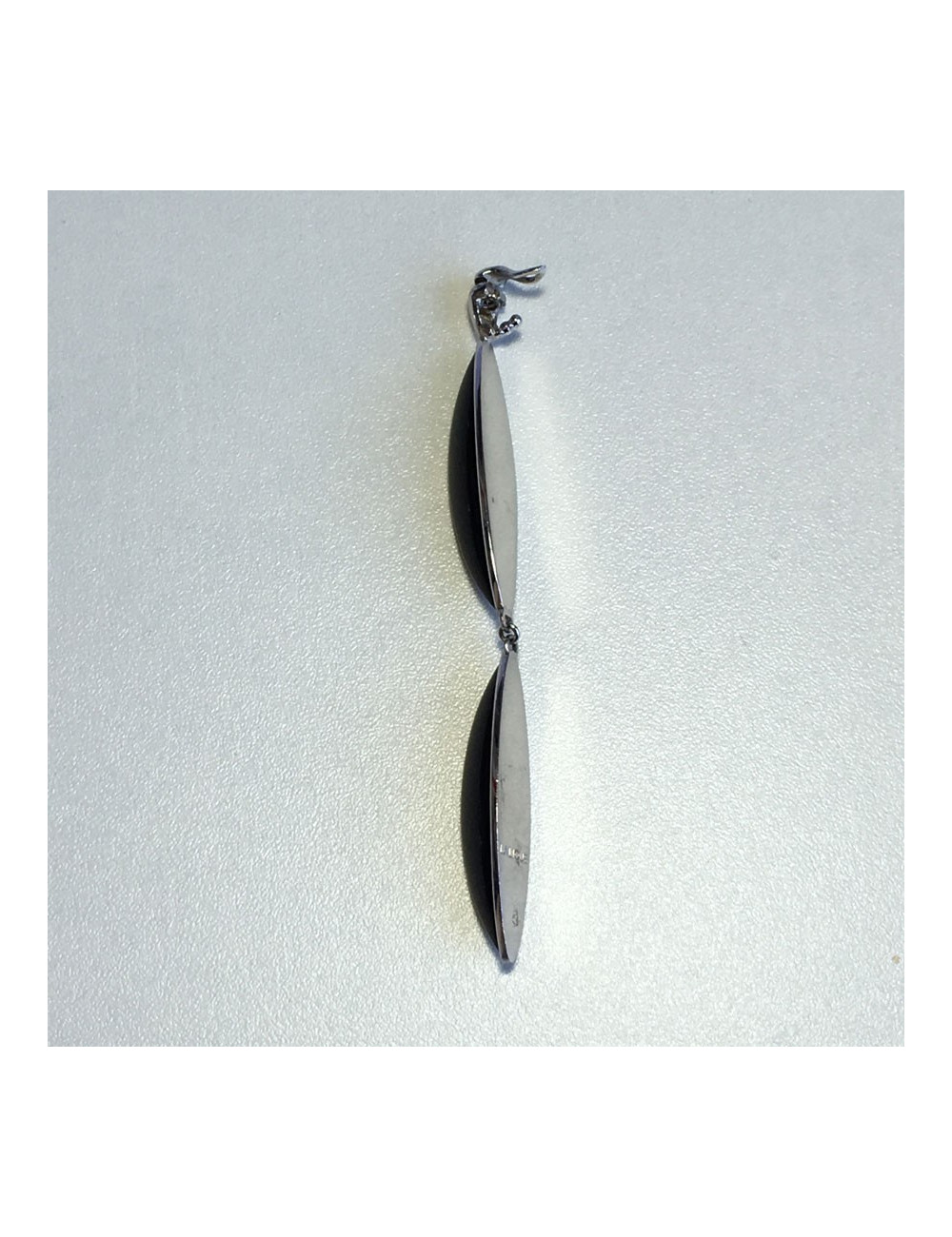 Necklace + silver LALIQUE pendant