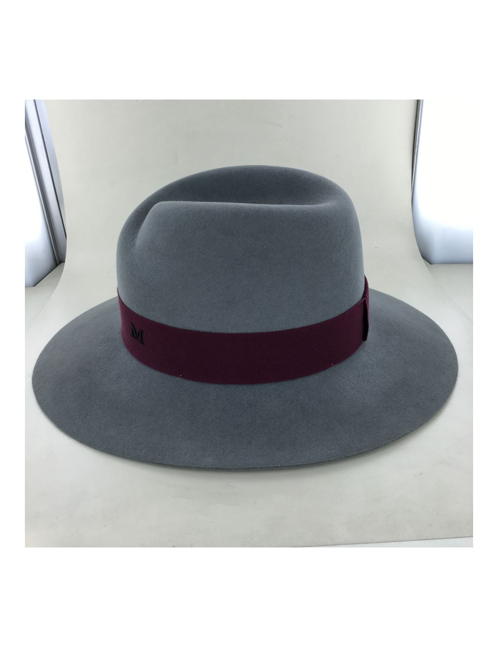 Feutre Virginie MAISON MICHEL taille S gris gros grain bordeaux