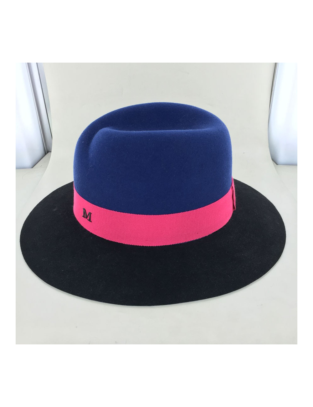 Feutre Virginie MAISON MICHEL bicolore bleu et noir et gros grain bordeaux