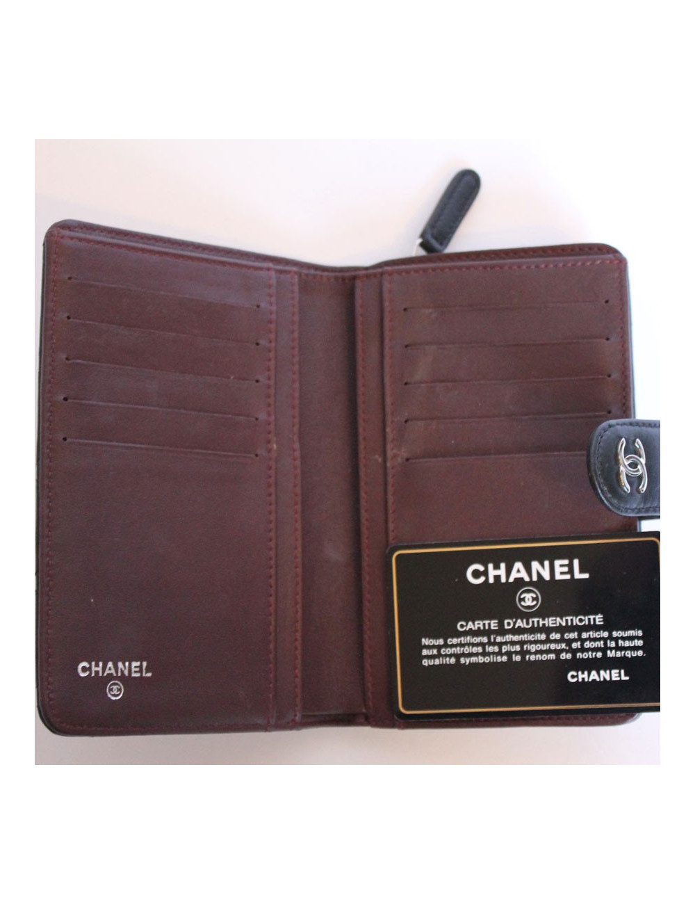 Portefeuille CHANEL cuir matelassé noir