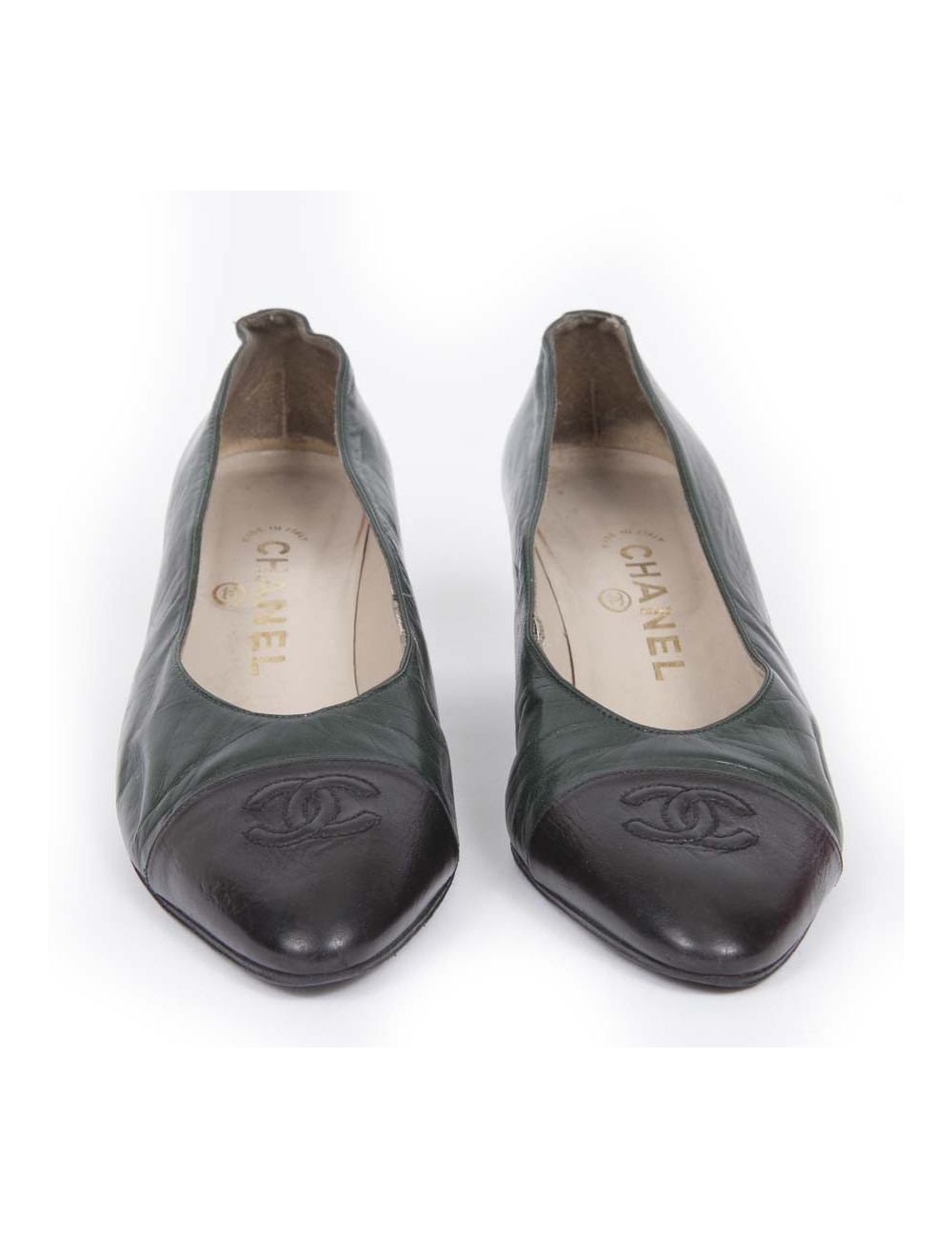 Escarpins CHANEL bicolores T,5