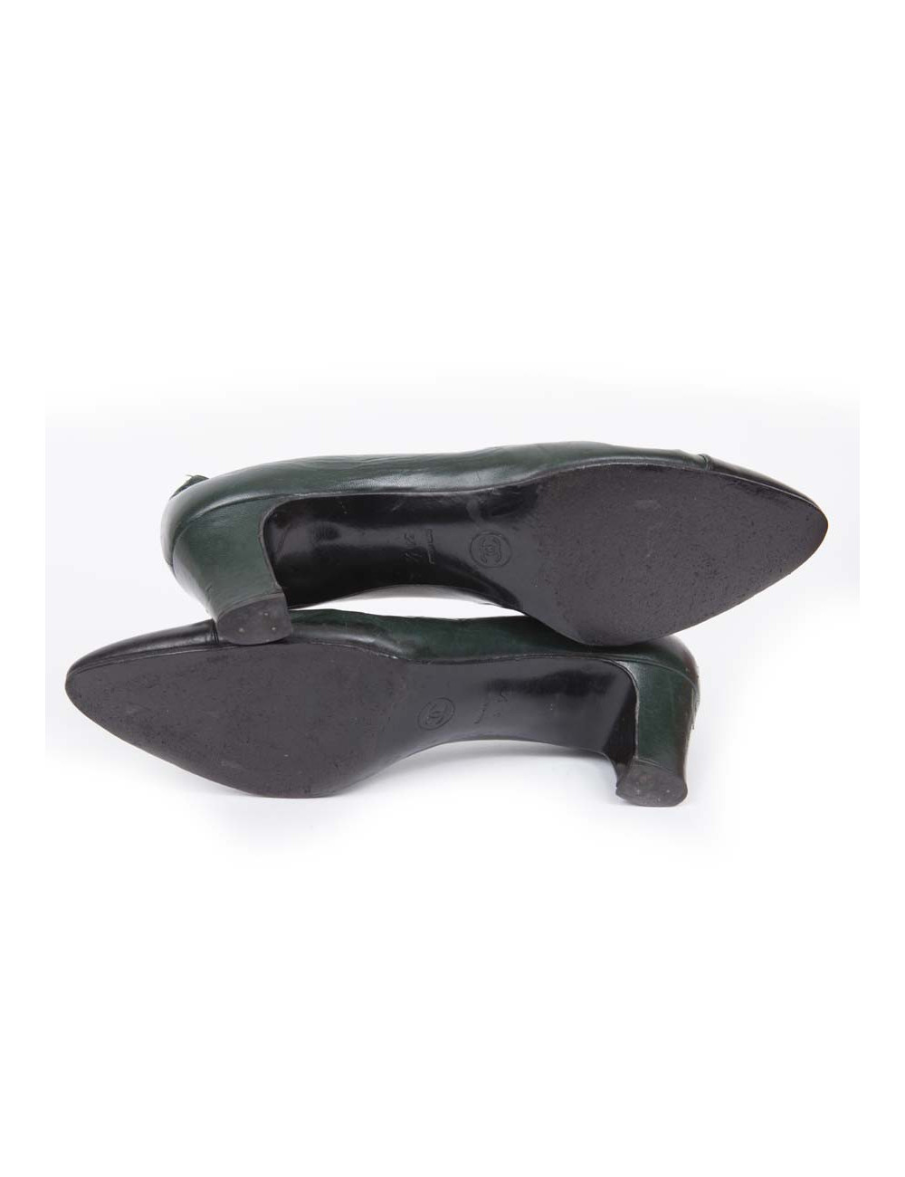 Escarpins CHANEL bicolores T 39,5