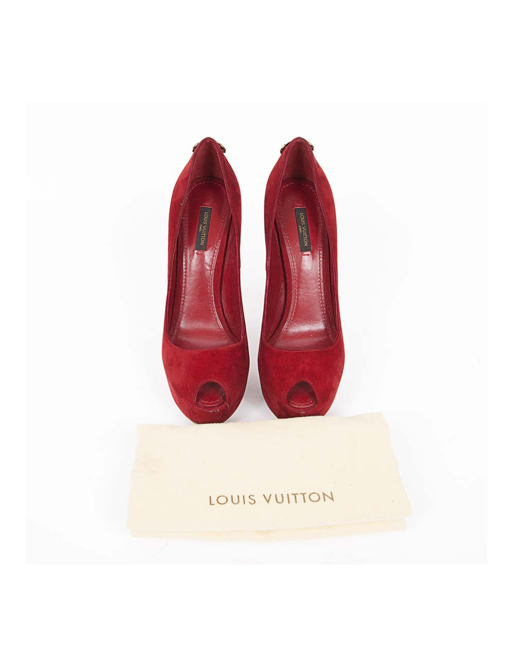 Escarpins LOUIS VUITTON veau velours bordeaux T38,5
