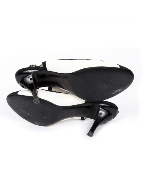 High Sandals CHANEL T39, 5 black and white two-tone leather