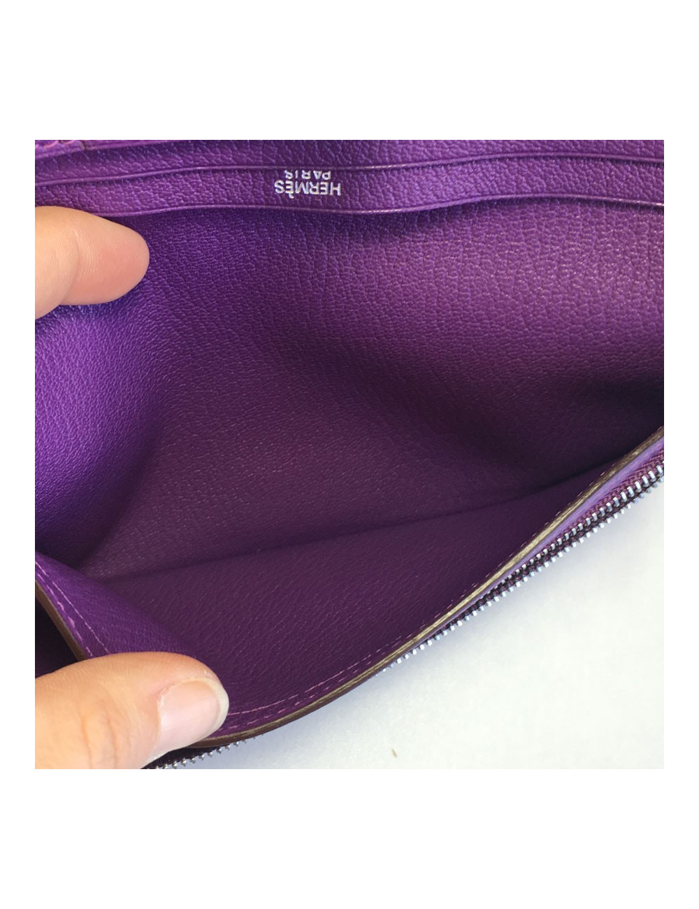 xxx Portefeuille HERMES Bearn en cuir violet
