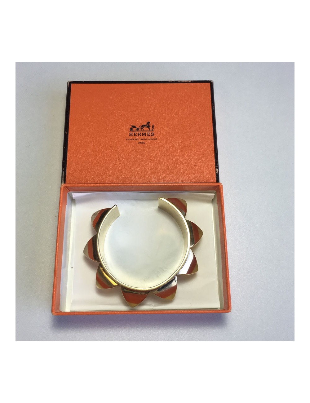 HERMES Collier De Chien rigid cuff bracelet in gilded metal