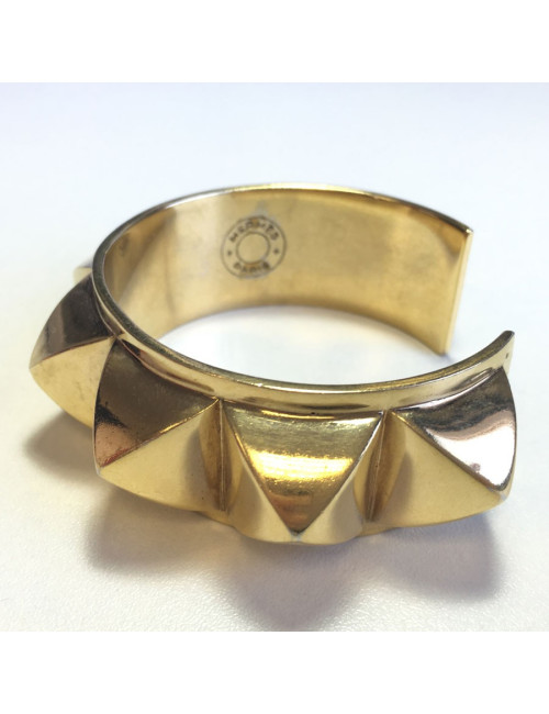xxx Bracelet HERMES CDC en métal doré rigide