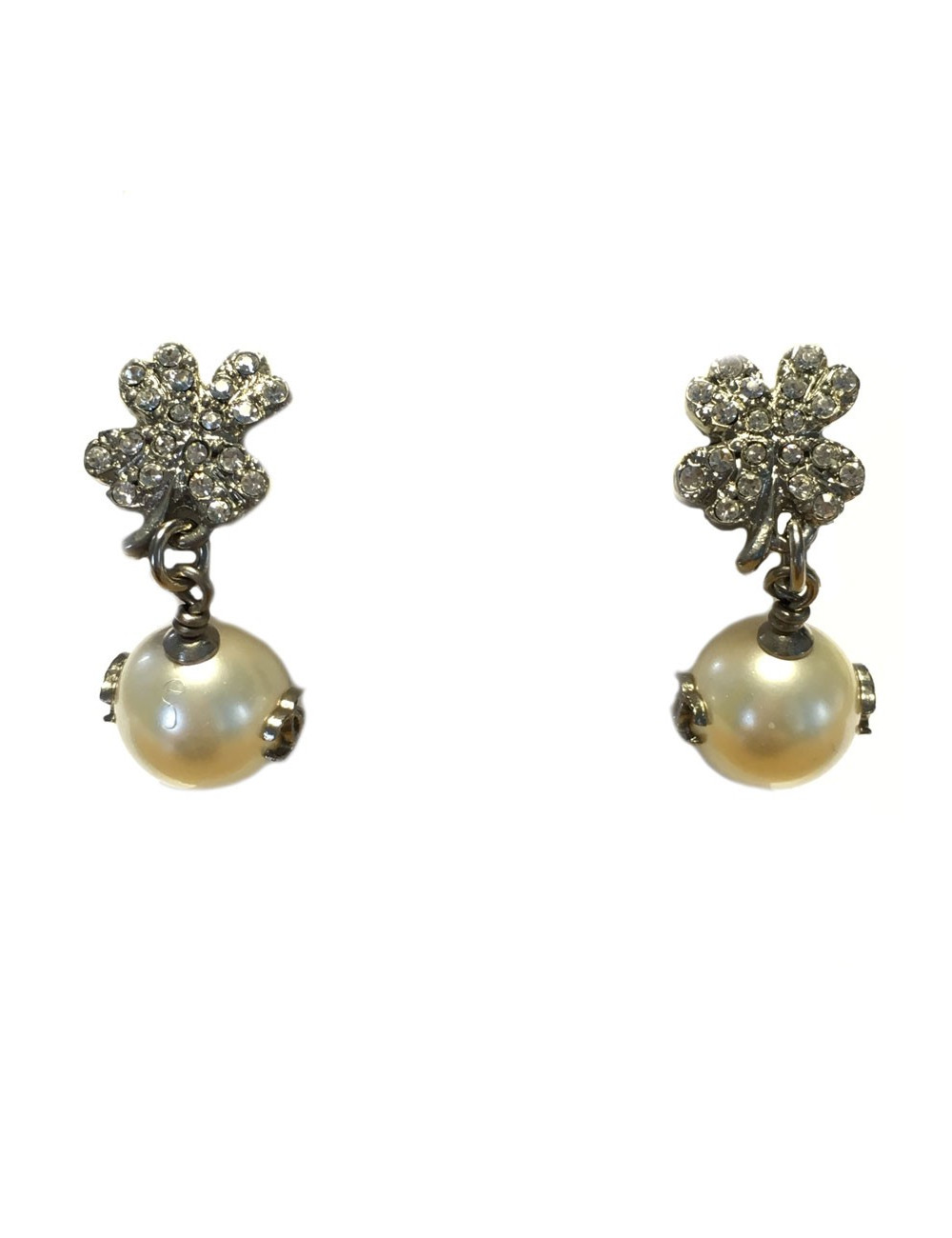 Boucles d'oreilles CHANEL trèfle strass et perle