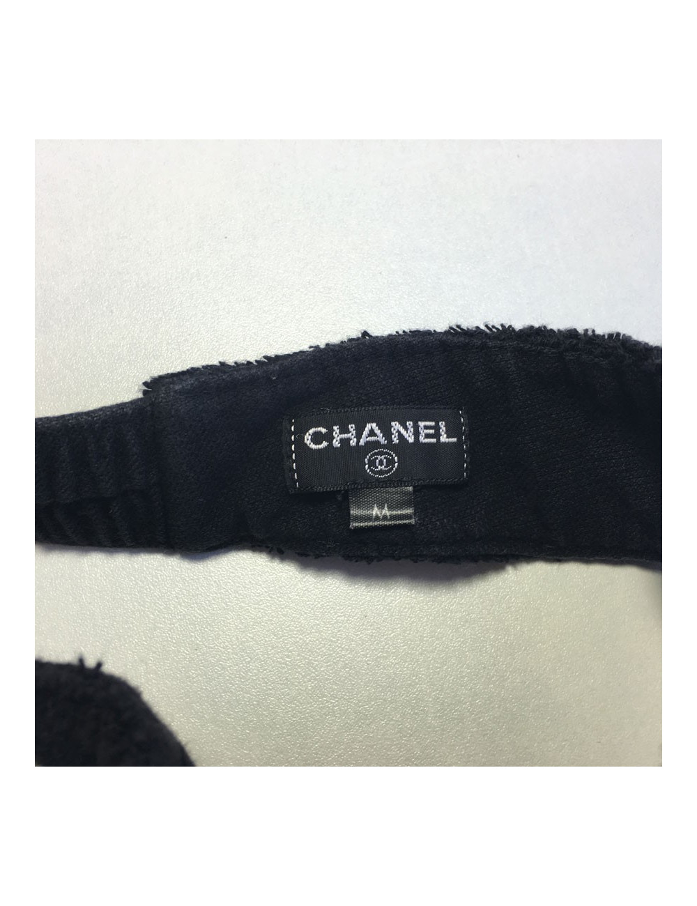 xxx Visière CHANEL noire en éponge Taille M
