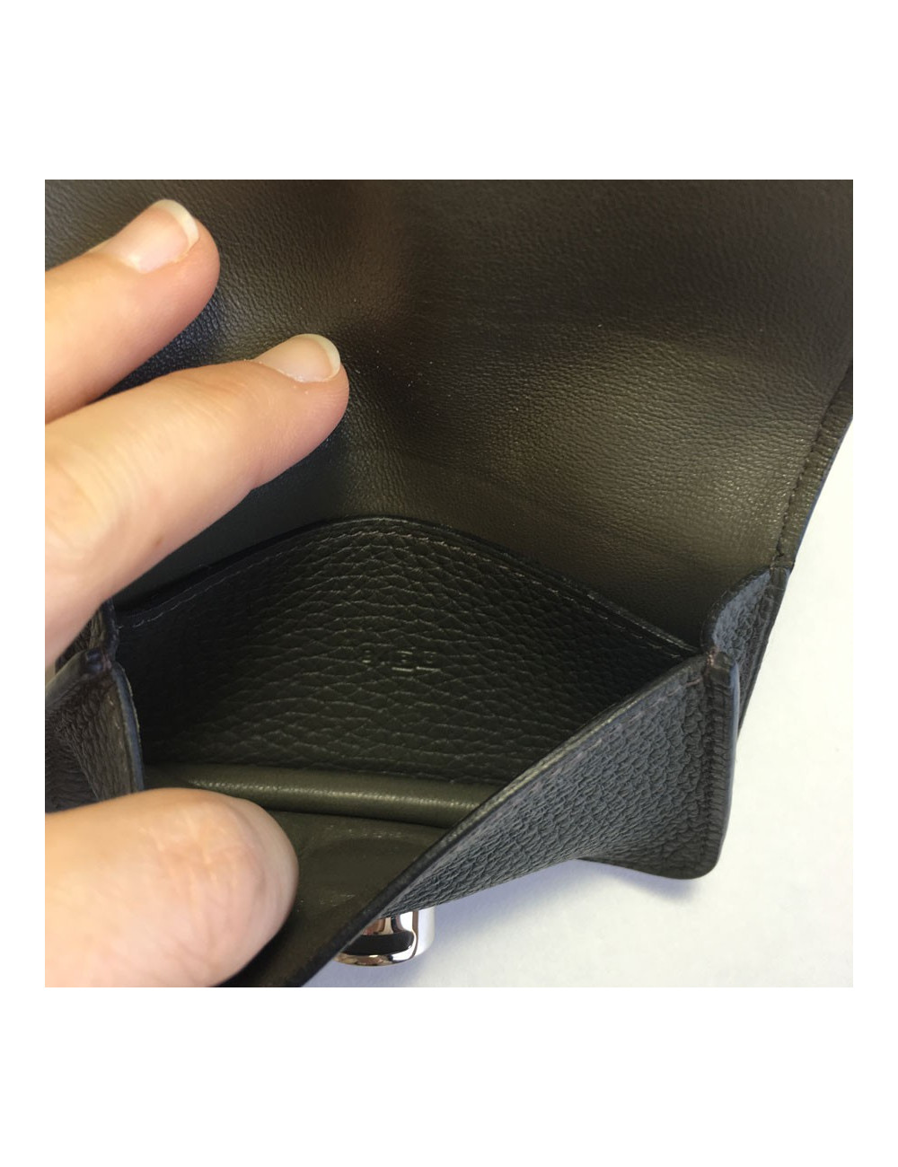 xxx Portefeuille HERMES Dogon en cuir togo kaki