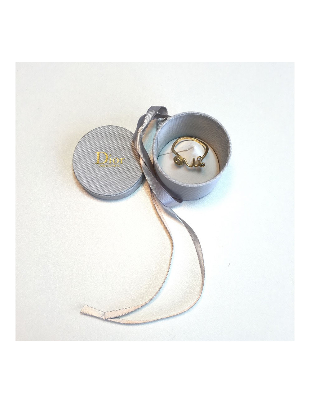 xxx Bague "OUI" DIOR en or jaune et diamant T54