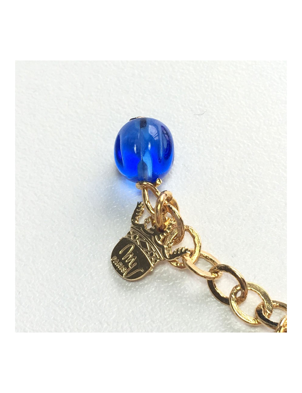 Bracelet MARGUERITE de VALOIS chaîne en métal doré et pâte de verre dans les tons bleus