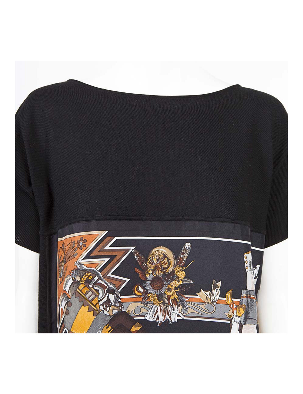 Scarf HERMES T36 printed silk dress