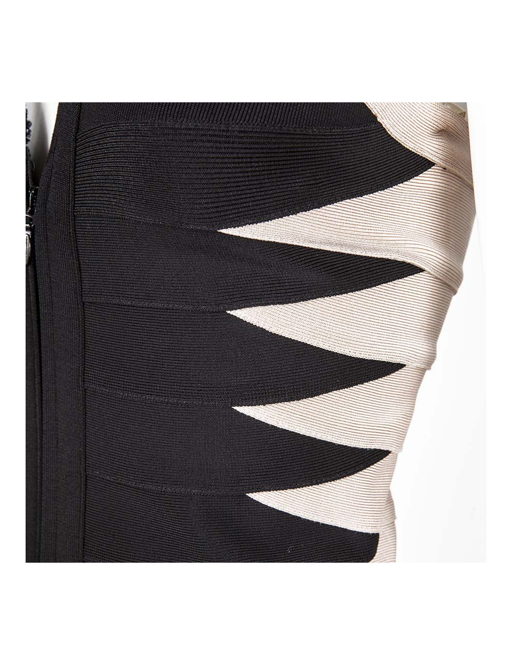 Robe CHANTAL TEMAM noire et vieux rose