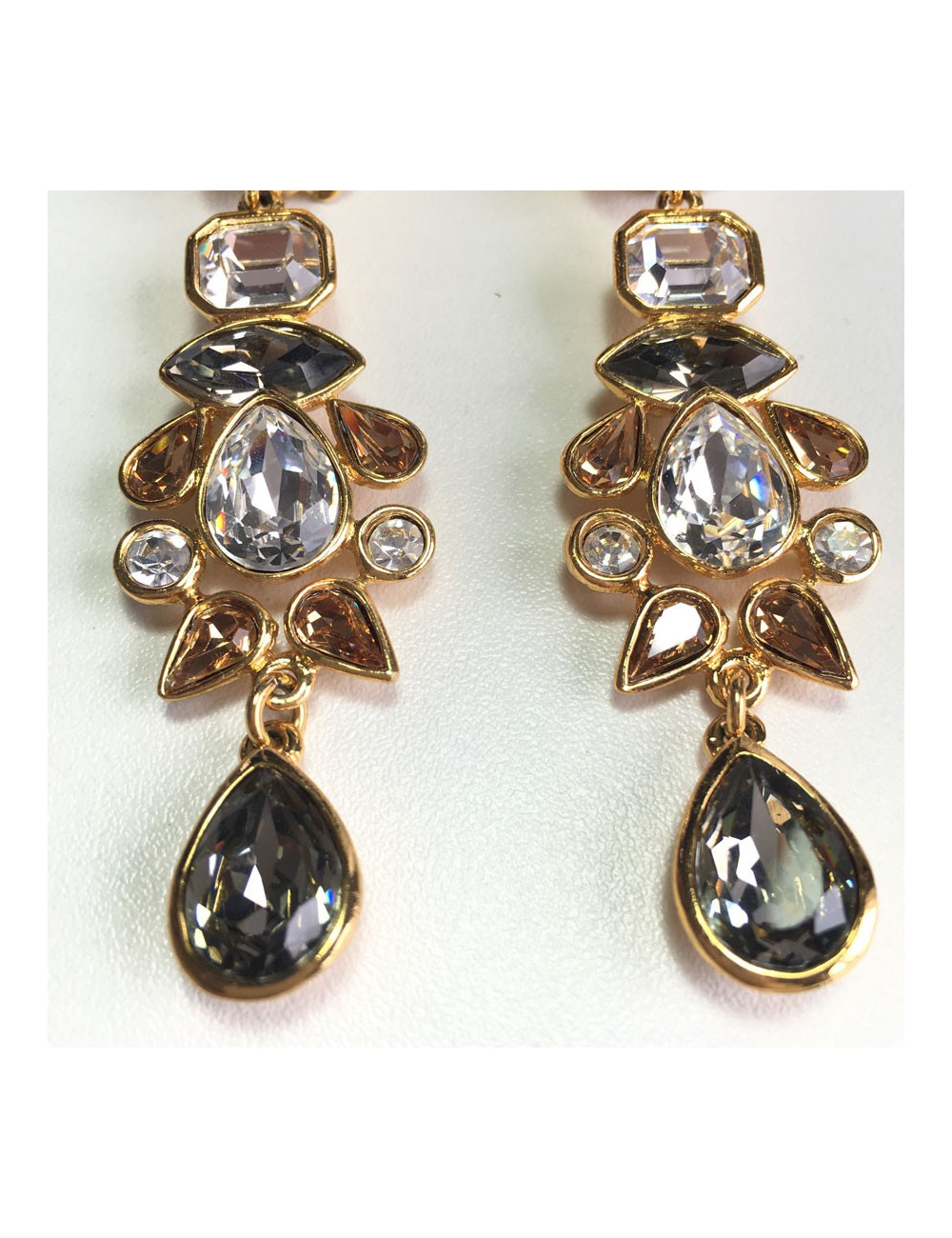 xxx Boucles d'oreille clips pendants YSL YVES SAINT LAURENT en métal doré