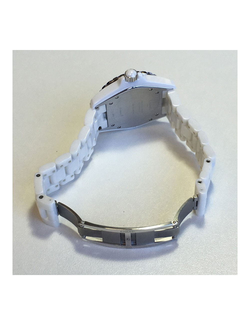 xxx Montre J 12 CHANEL céramique blanche et diamants