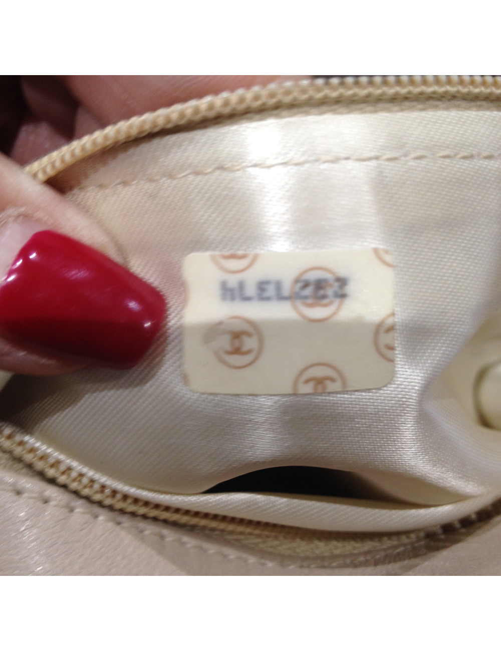 Sac CHANEL cuir d'agneau beige