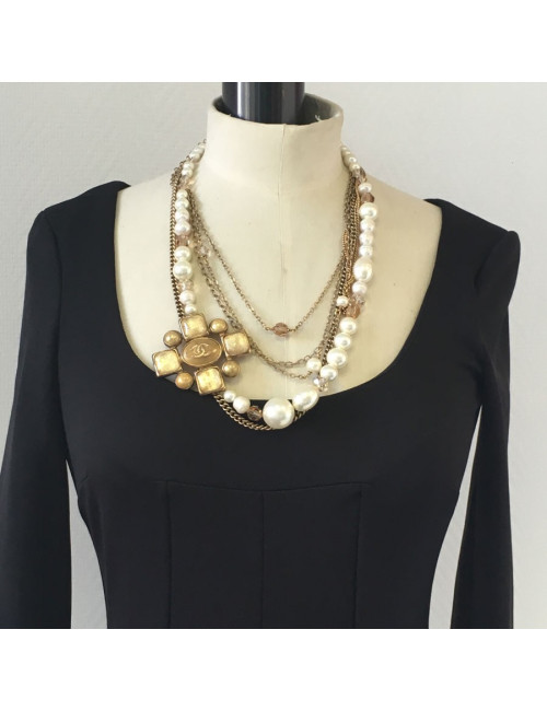 Necklace CHANEL multiple rows of beads, chains, and golden metal part