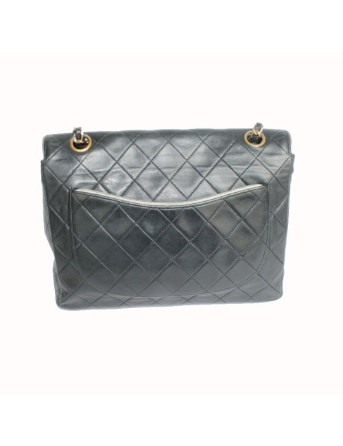 Sac CHANEL Vintage cuir matelassé noir