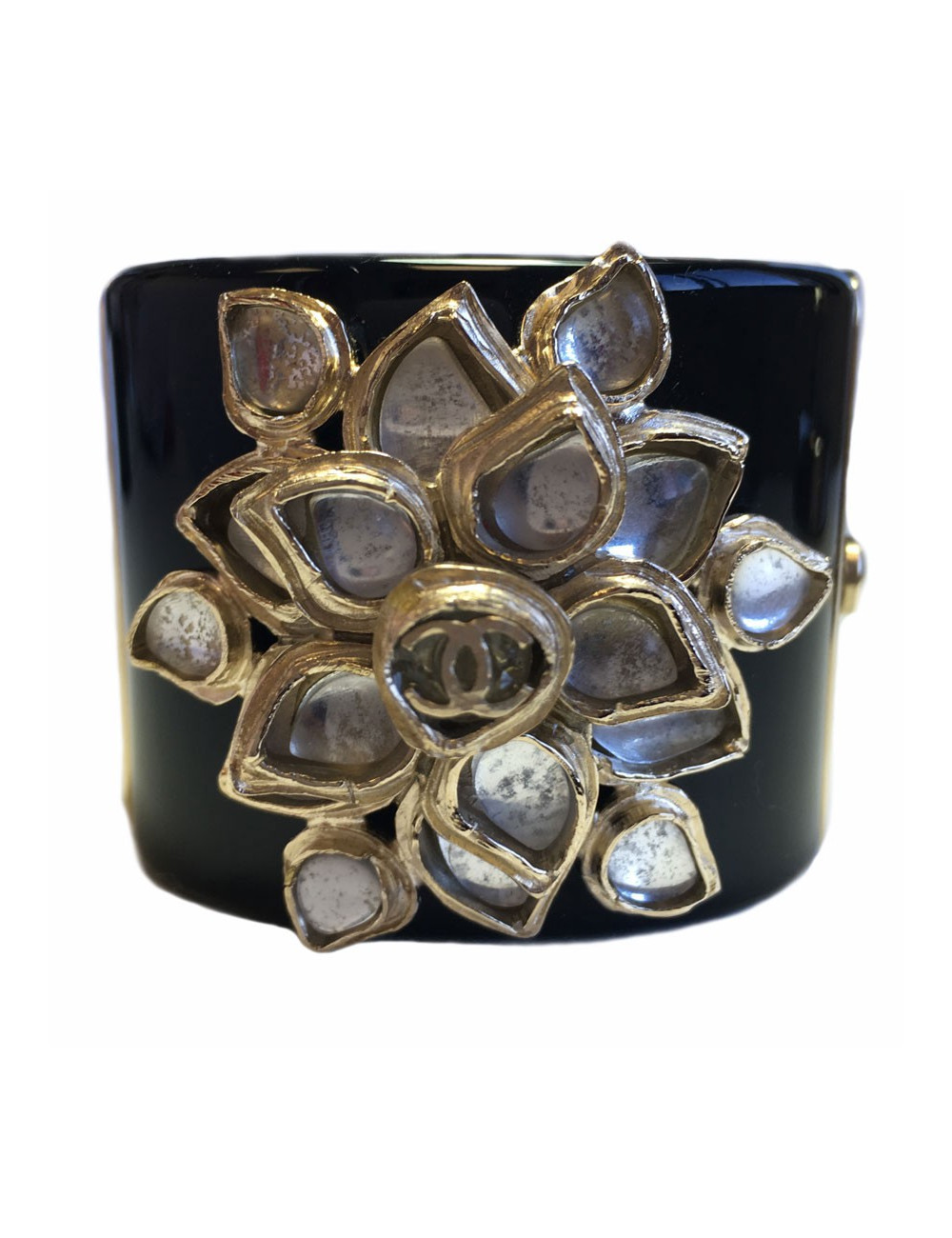 CHANEL cuff in black resin and flower in gold metal and transparent resin