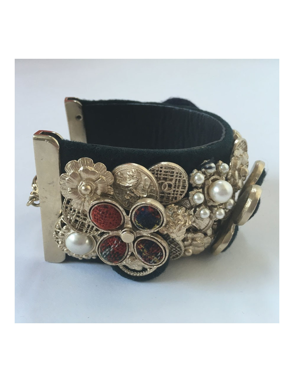 CHANEL cuff "Paris-Edinburgh" in leather and failure of blue velvet Navy