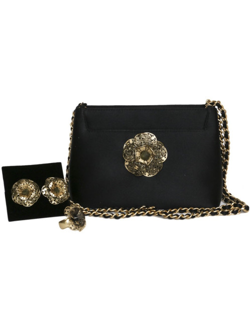Sac du soir CHANEL avec Boucles d'oreille et bague