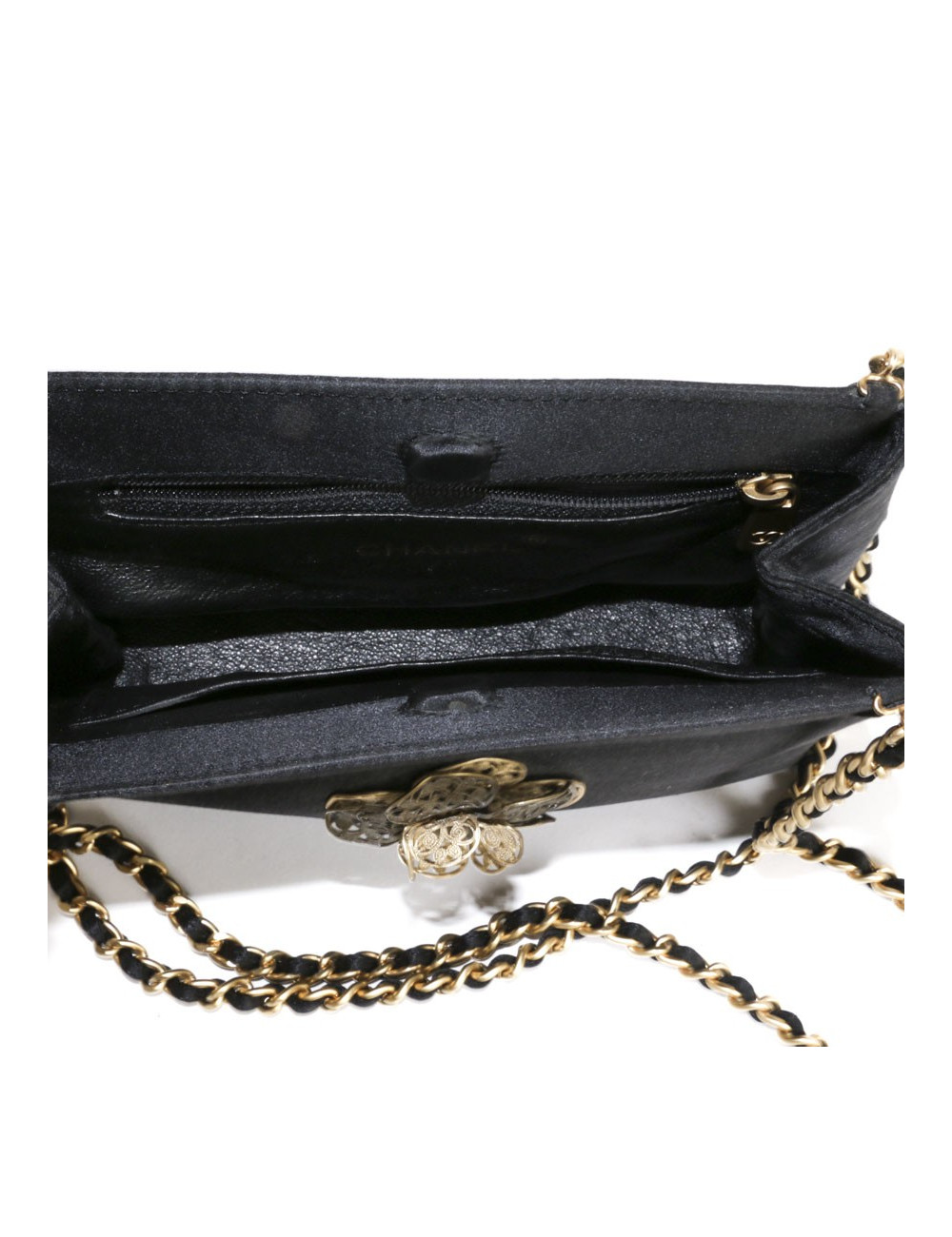 Sac du soir CHANEL avec Boucles d'oreille et bague