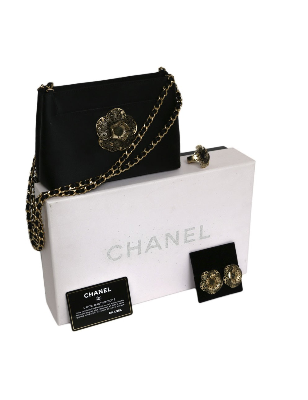 Sac du soir CHANEL avec Boucles d'oreille et bague