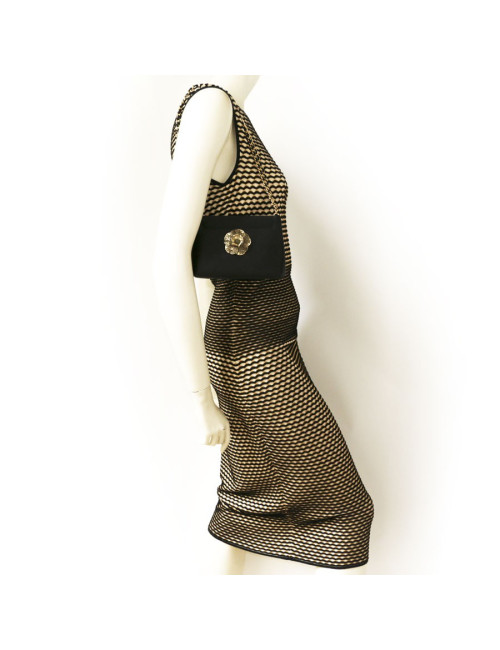 Sac du soir CHANEL avec Boucles d'oreille et bague