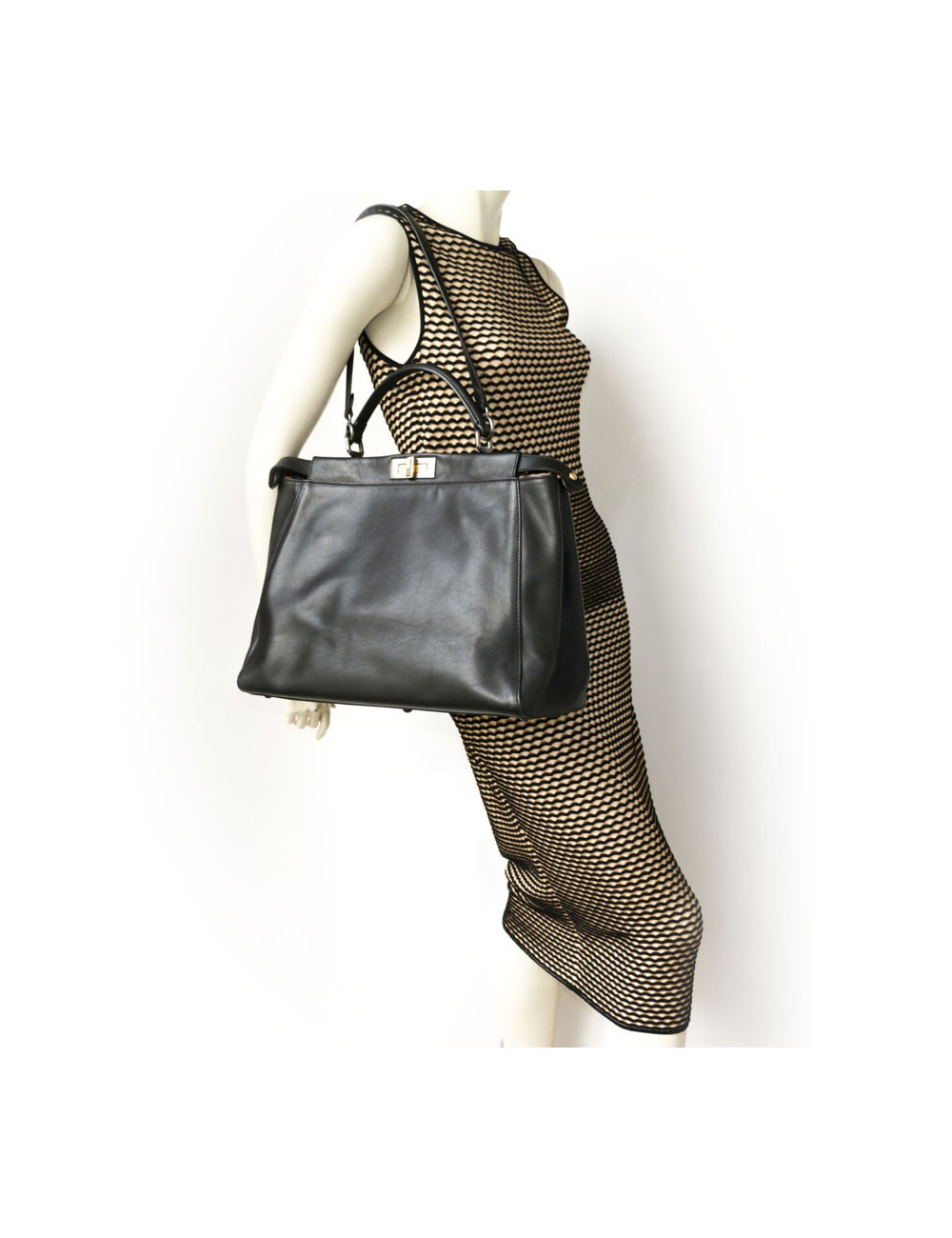 Sac Peekaboo FENDI cuir d'agneau noir