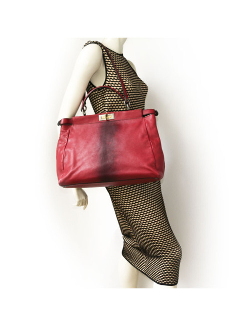 FENDI Peekaboo bag in raspberry leather