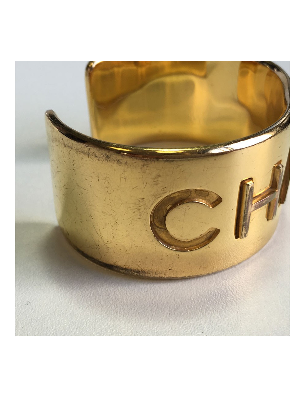xxx Manchette CHANEL dorée Vintage