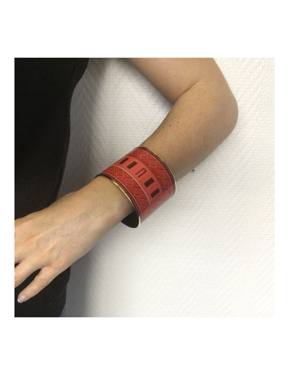 Bracelet HERMES large en émail rouge et rose