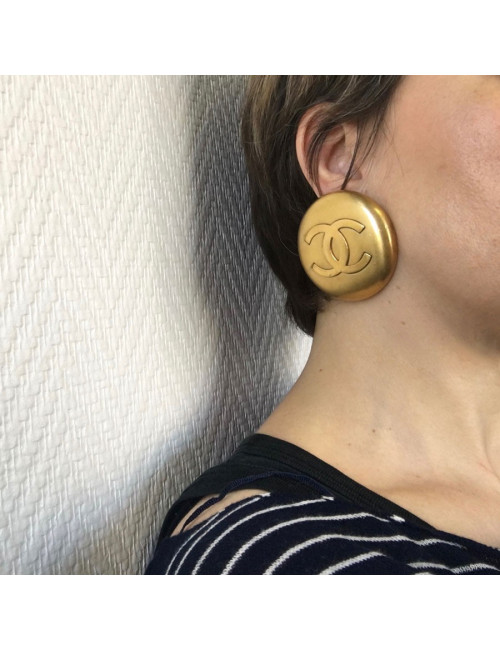 CHANEL vintage haute couture gilded clip-on earrings