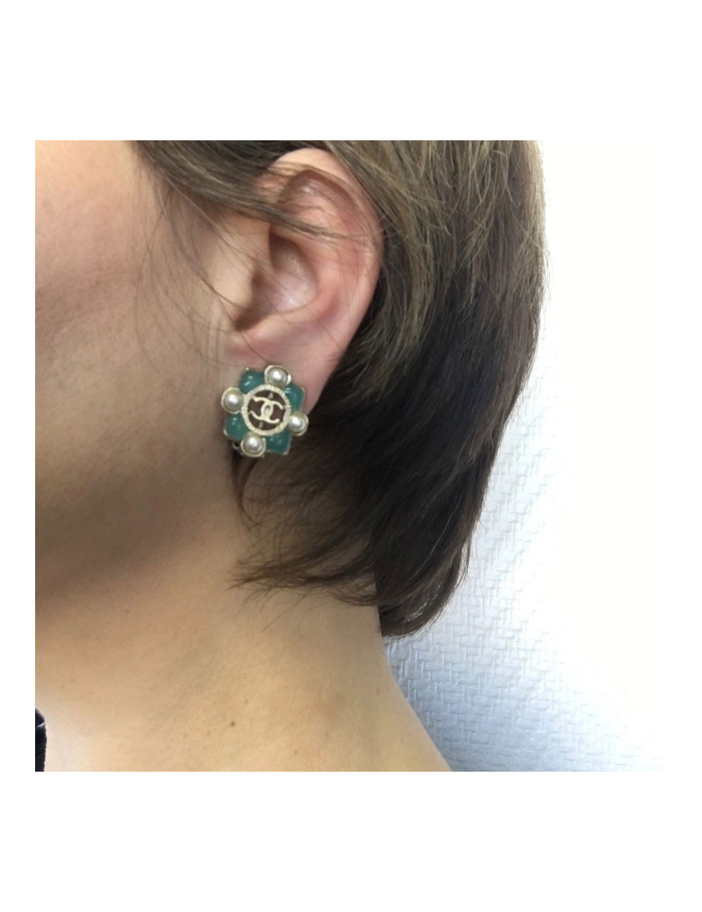 CHANEL Clip-on Earrings in Gilded Metal, Green Resin and Pearls