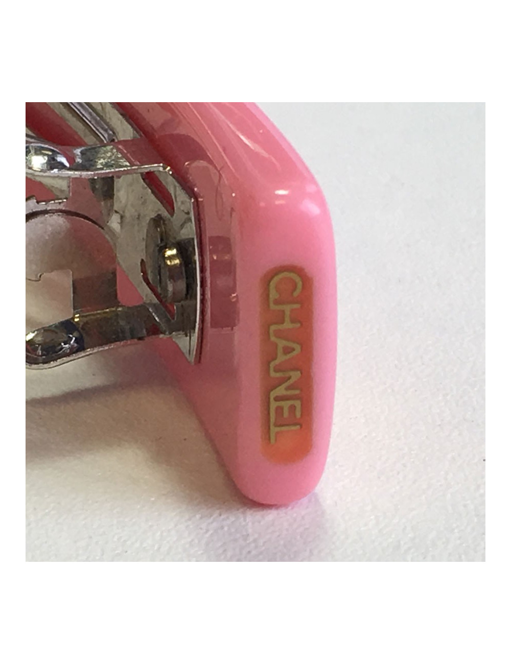 Pink at CHANEL plastic hair Barrette