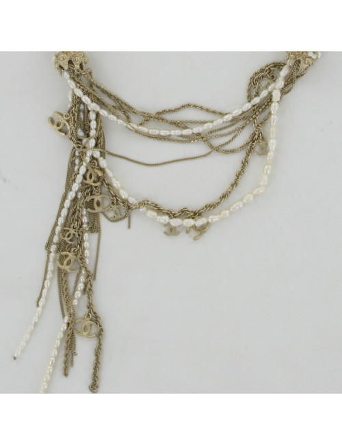 Collier perles et CC CHANEL