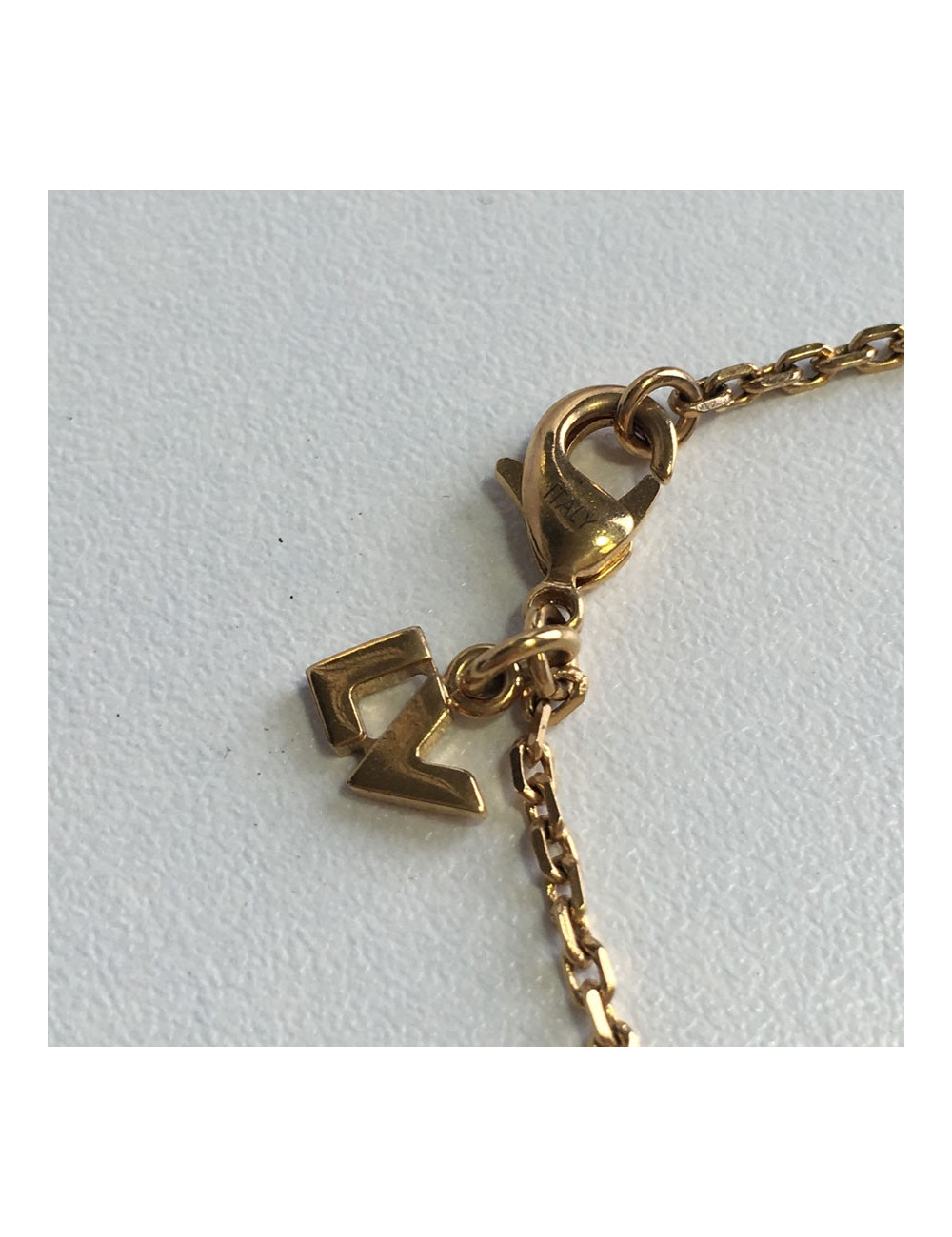 Collier double LOUIS VUITTON en métal doré et argenté