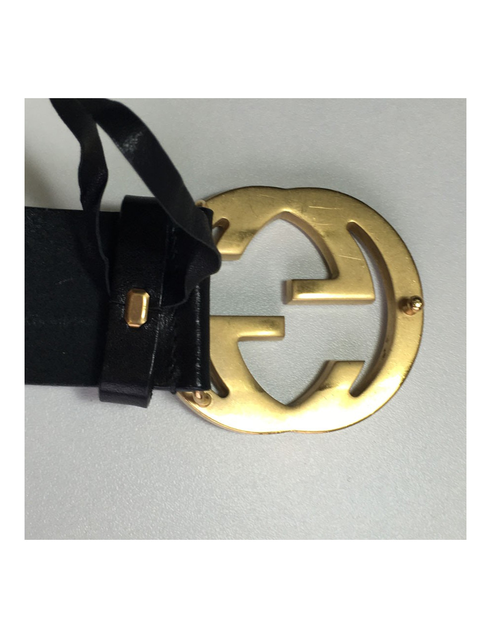 T90 black leather GUCCI belt