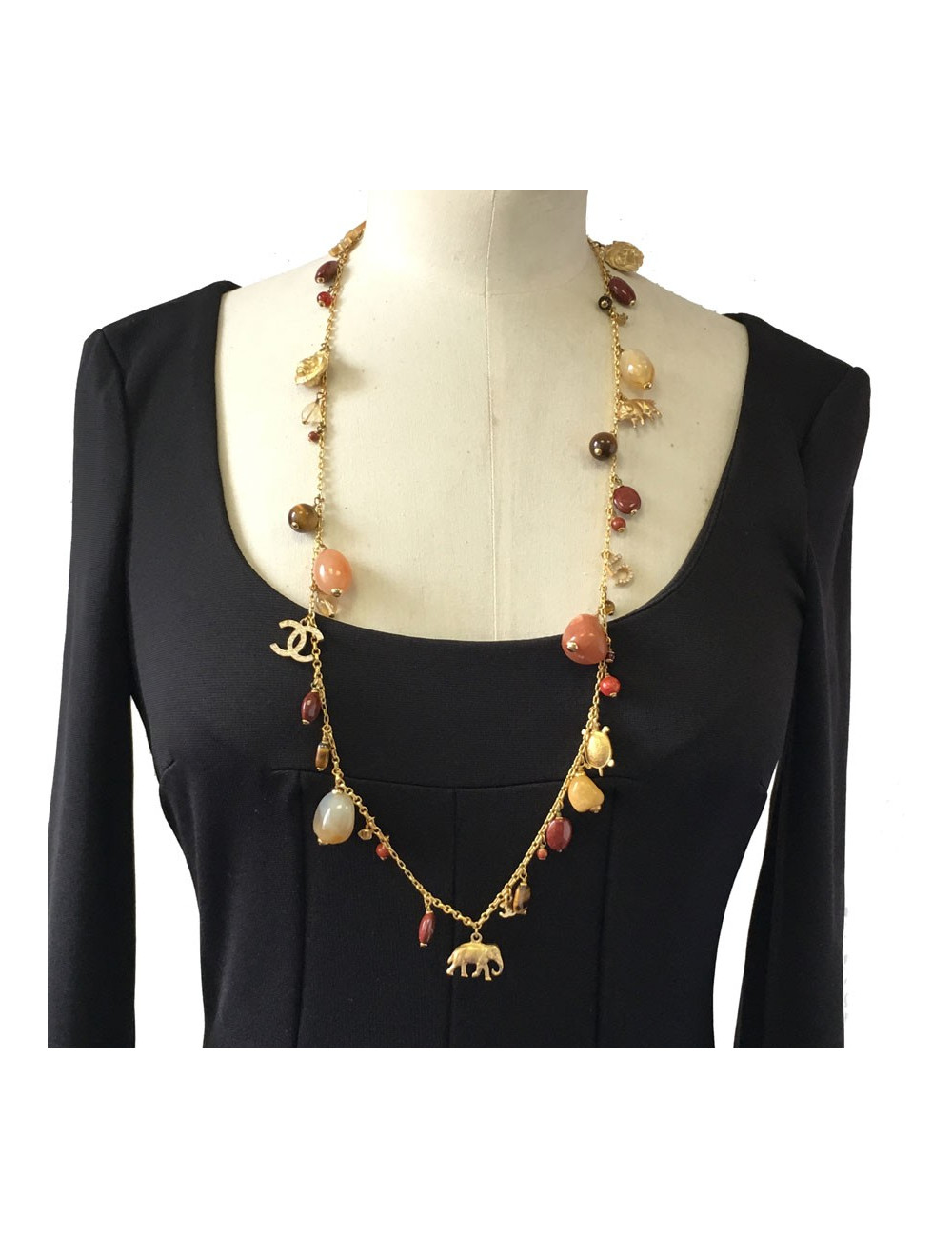 CHANEL couture chain necklace in gilded metal with charms 