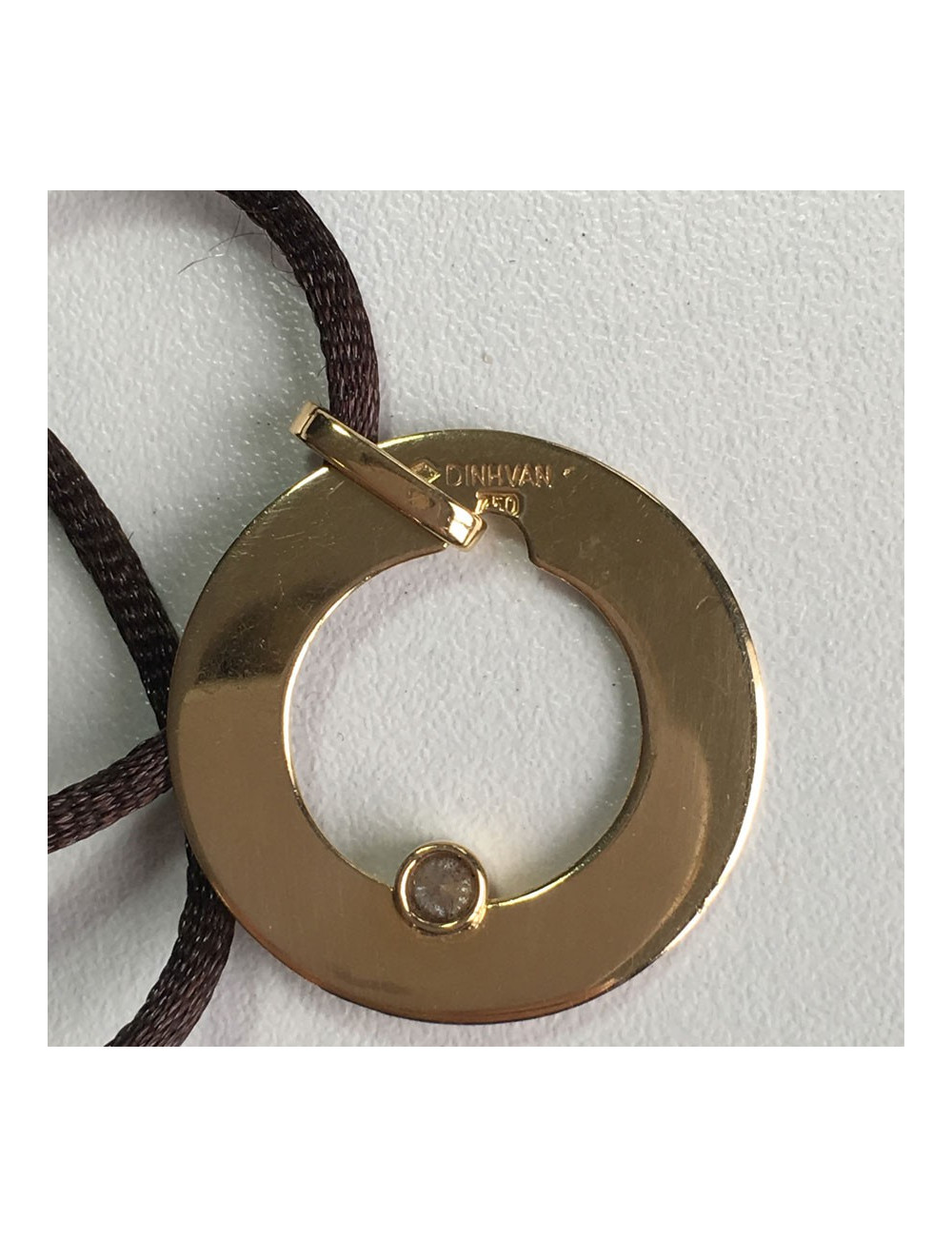 Collier DINH VAN "cible" en or et diamant