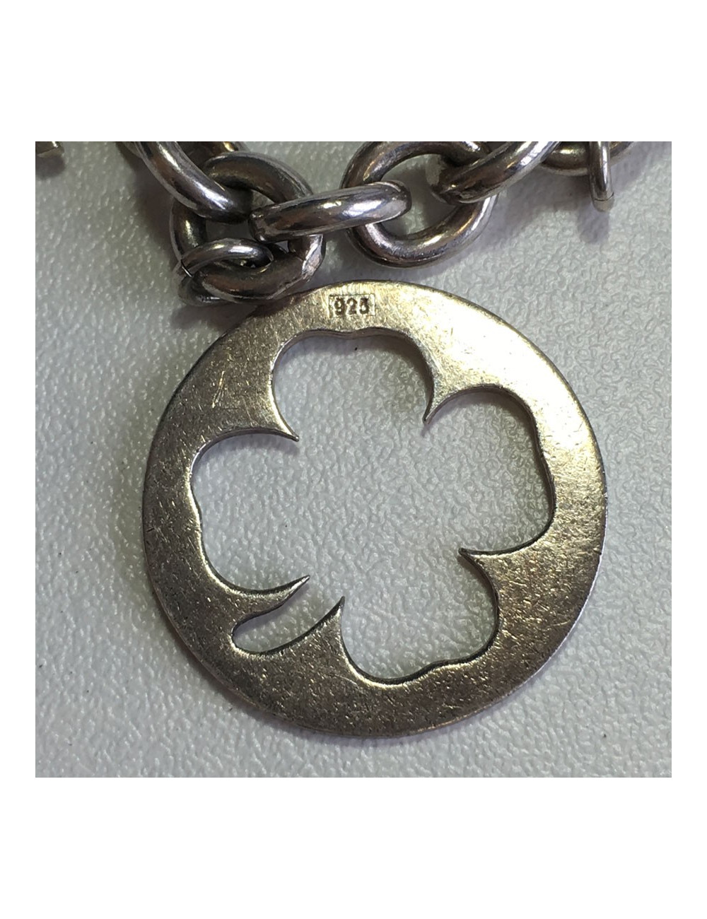 xxx Bracelet symboles CHANEL en argent