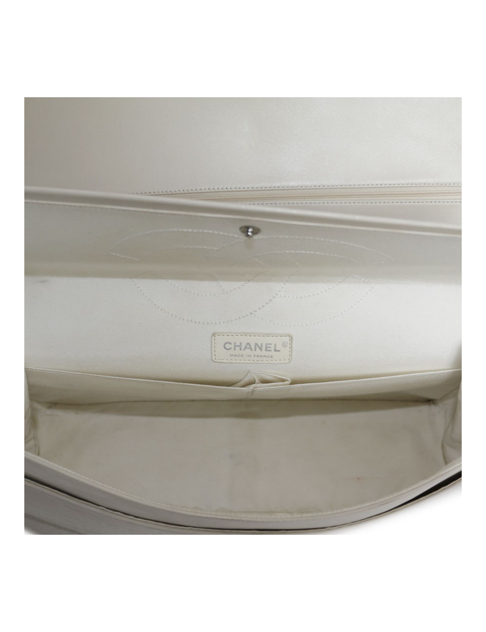 CHANEL 2.55 double flap bag in cream leather