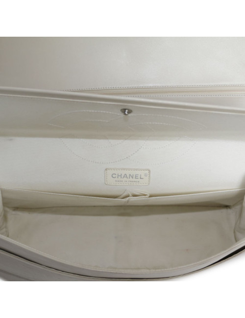 CHANEL 2.55 double flap bag in cream leather