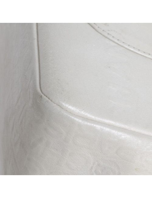 CHANEL 2.55 double flap bag in cream leather